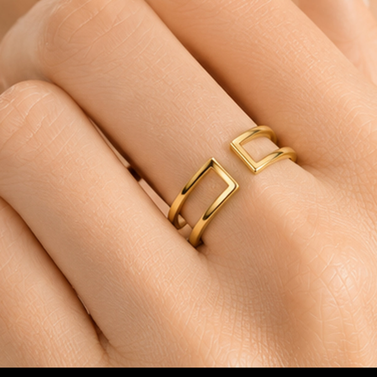 Geometric Open Ring