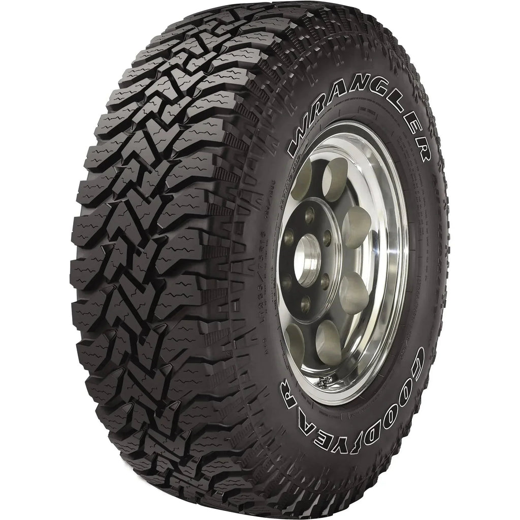 Goodyear Wrangler Authority A/T All-Season Tire 31X10.50R15LT 109Q