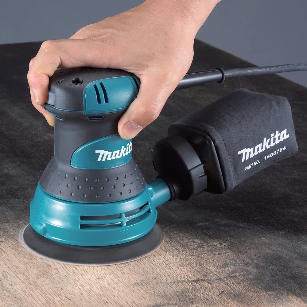 Makita 5 in Random Orbit Sander, 3.0A - BO5030K